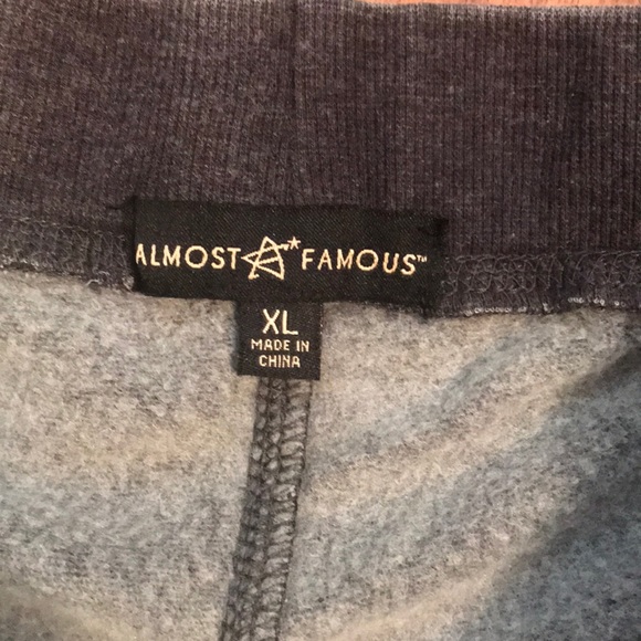 Jogger sweat pants - Picture 2 of 2